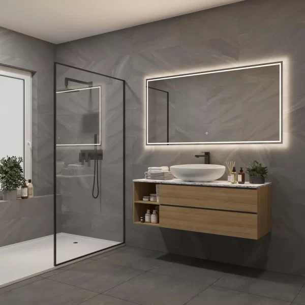 Smuk trendy badeværelsesspejl med spejlvarme belysning og touch-sensor 160x70 cm