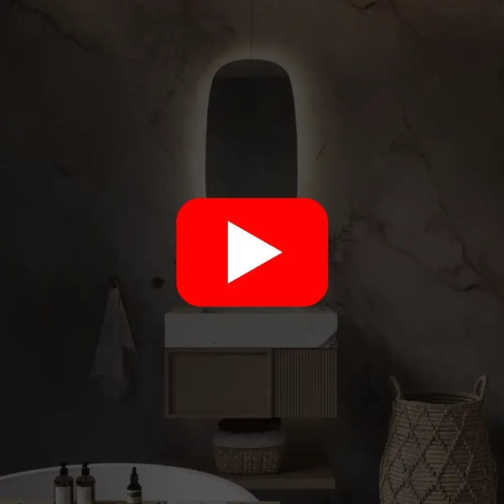 Video af spejl i oval form i 40×90 cm med antidug og dæmpbar lysstyring